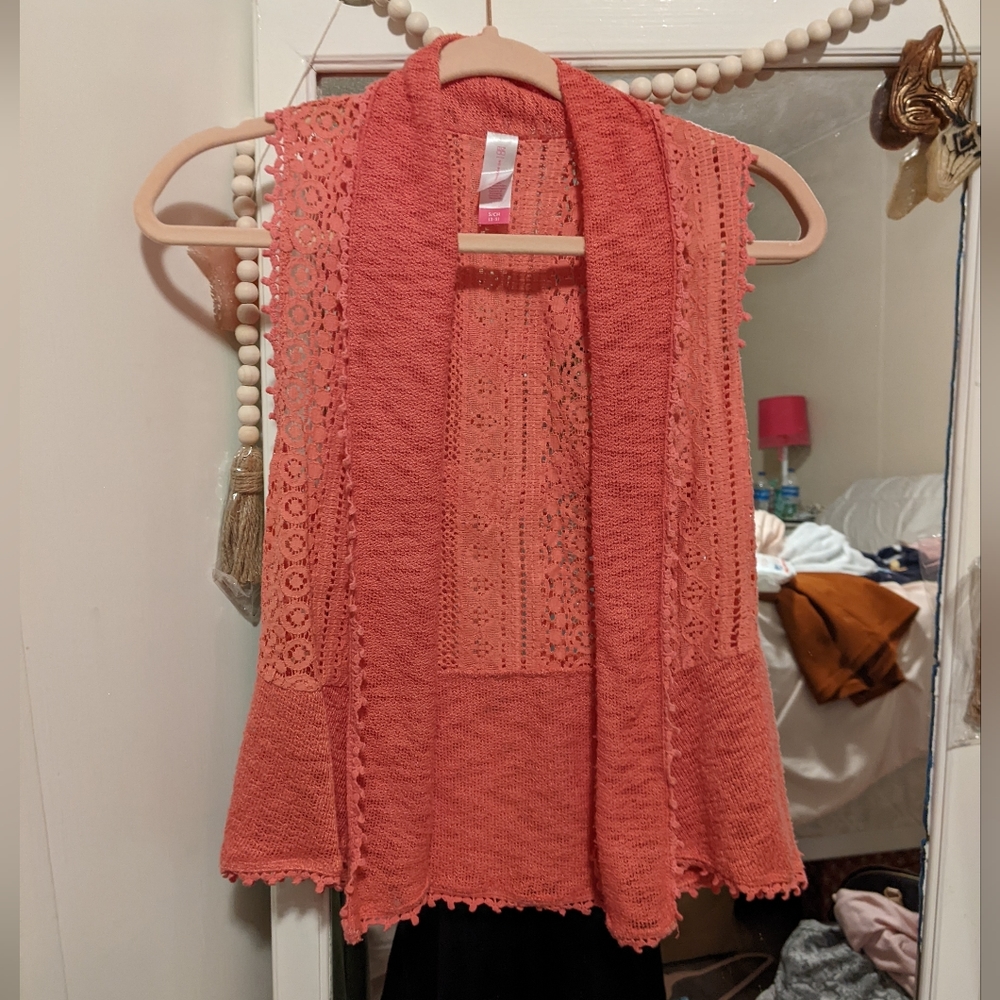Layering vest